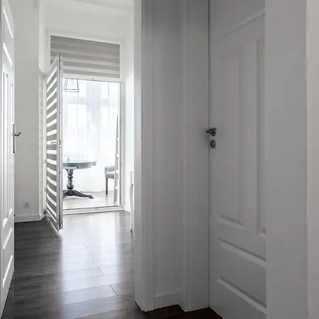 Victus Apartamenty, Atelier 아파트 소포트